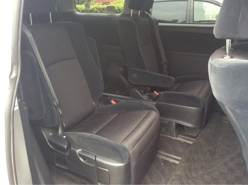 内装後方シート