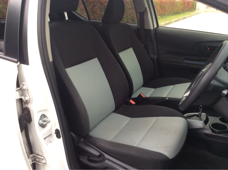 内装前方シート