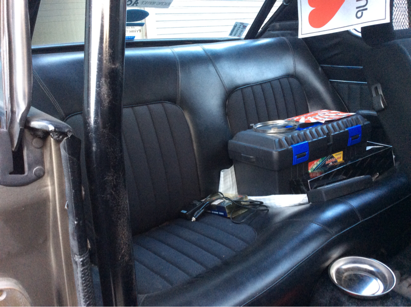 内装後方シート