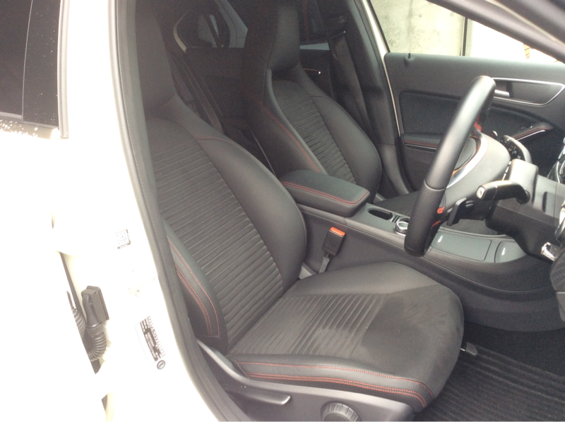 内装前方シート