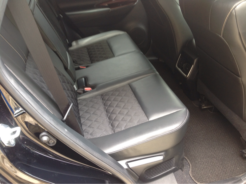 内装後方シート