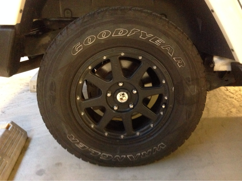 タイヤホイール後