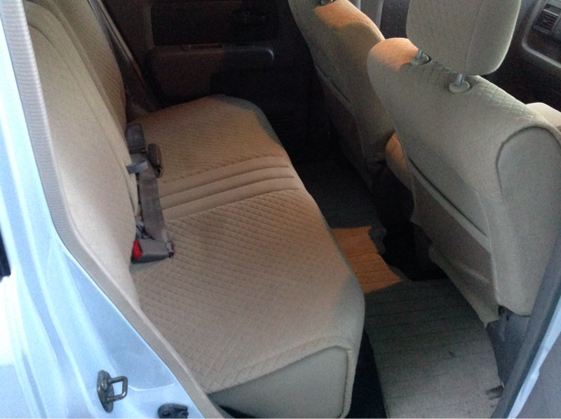 内装後方シート