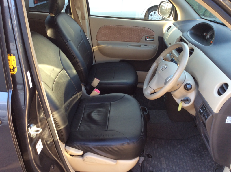 内装前方シート