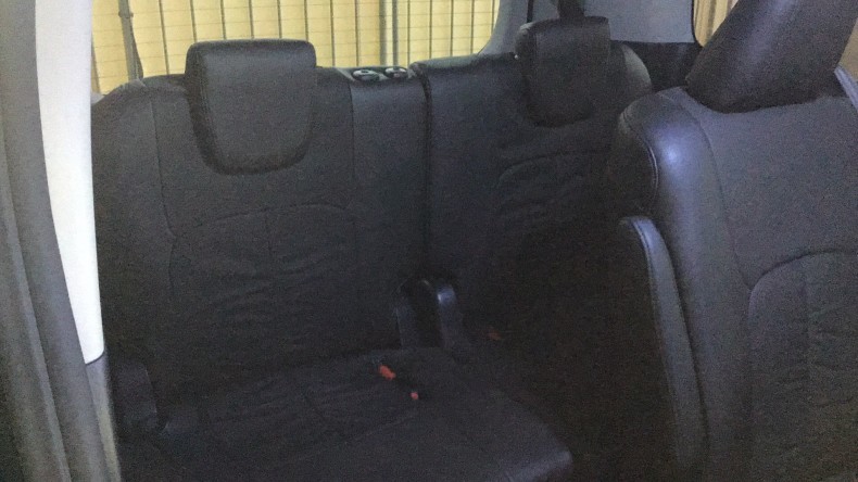 内装後方シート