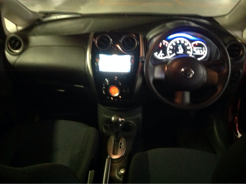 内装インパネ全体