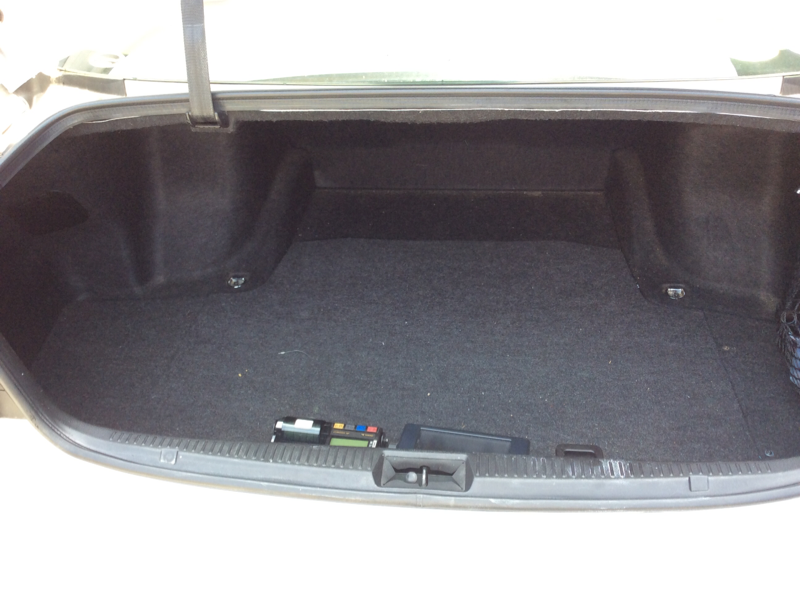 内装トランク