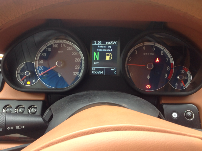 内装メーター