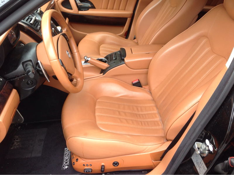 内装前方シート