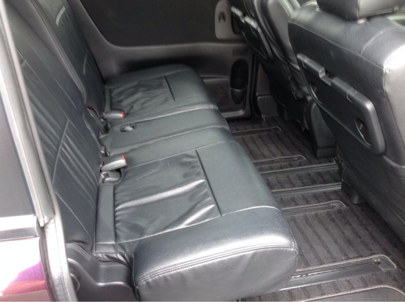 内装後方シート