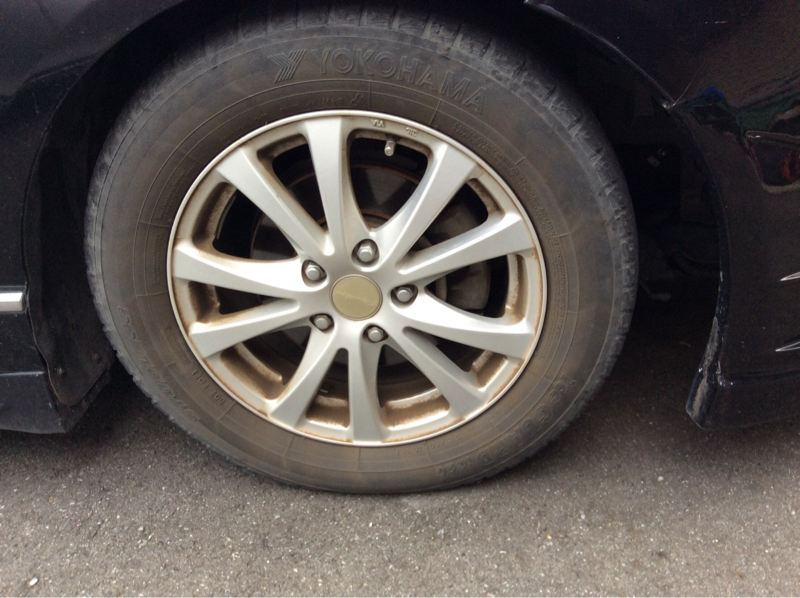 タイヤホイール前