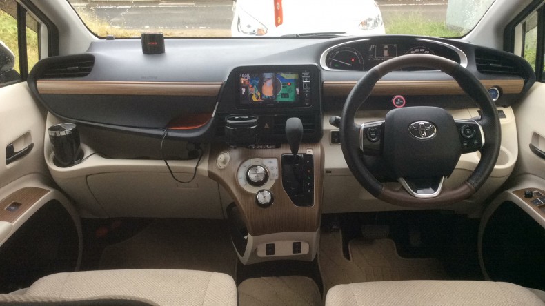 内装インパネ全体