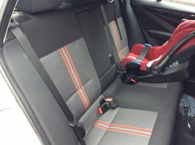 内装後方シート