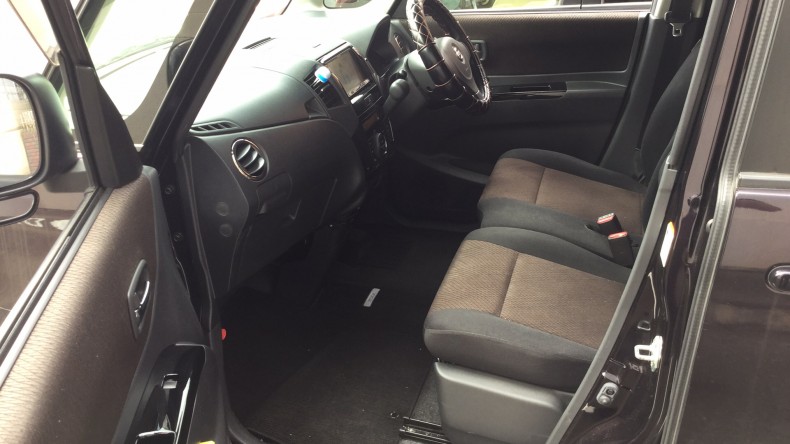 内装前方シート