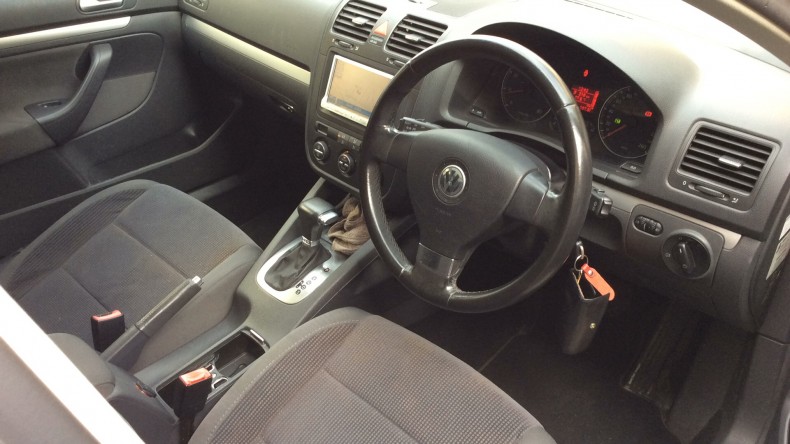 内装前方シート