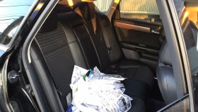 内装後方シート