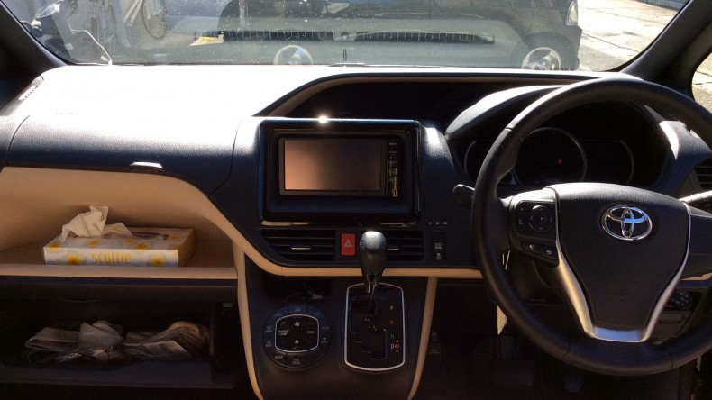 内装インパネ全体