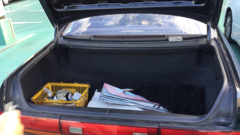 内装トランク