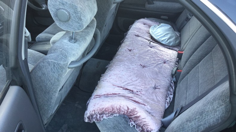 内装後方シート