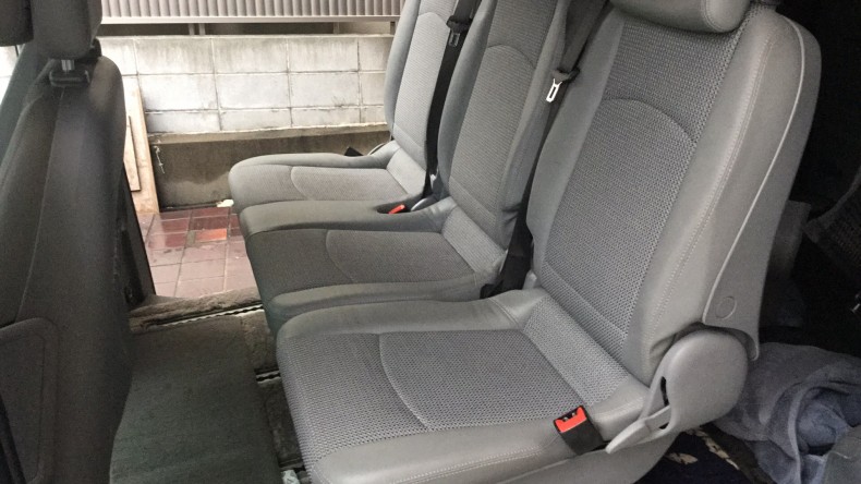 内装後方シート