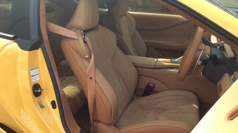 内装前方シート