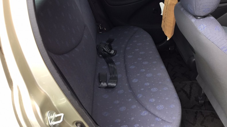 内装後方シート