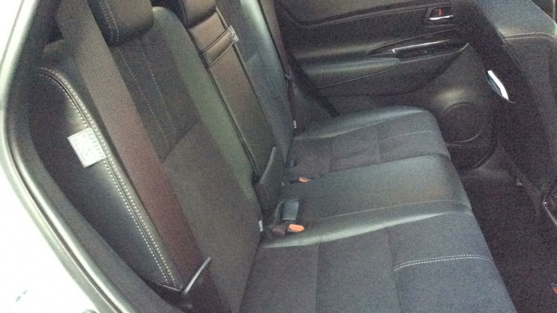 内装後方シート