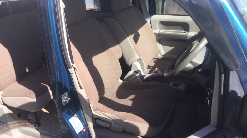 内装前方シート