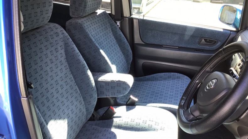 内装前方シート