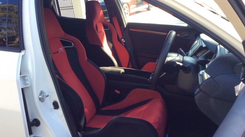 内装前方シート