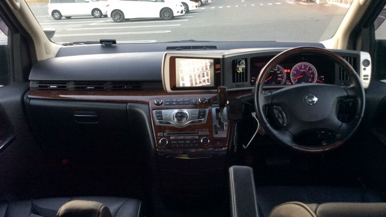 内装インパネ全体