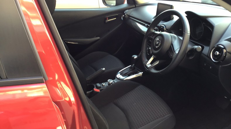 内装前方シート