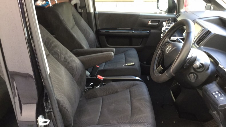 内装前方シート