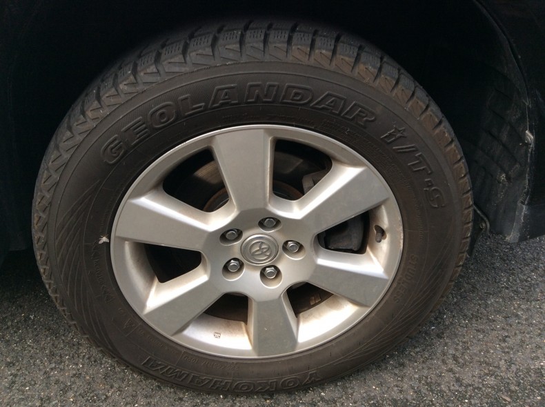 タイヤホイール前