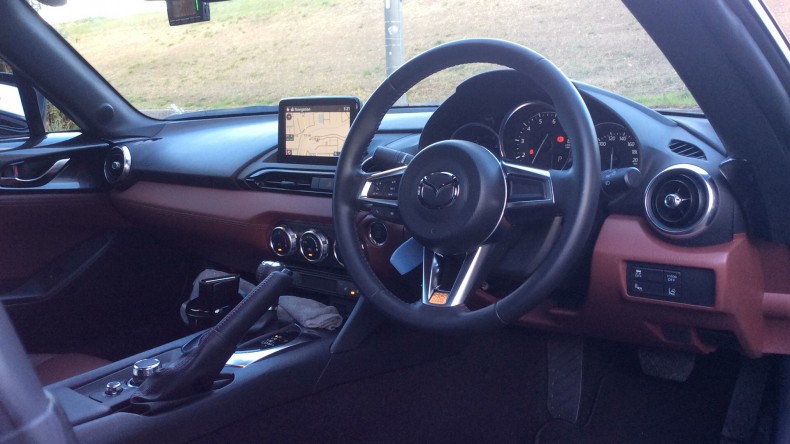 内装インパネ全体