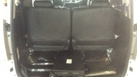 内装トランク