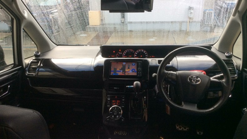 内装インパネ全体