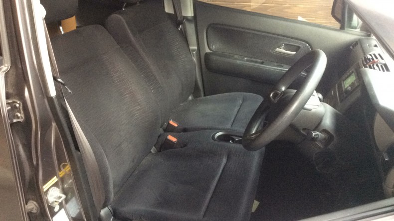 内装前方シート