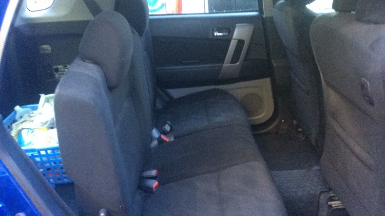 内装後方シート