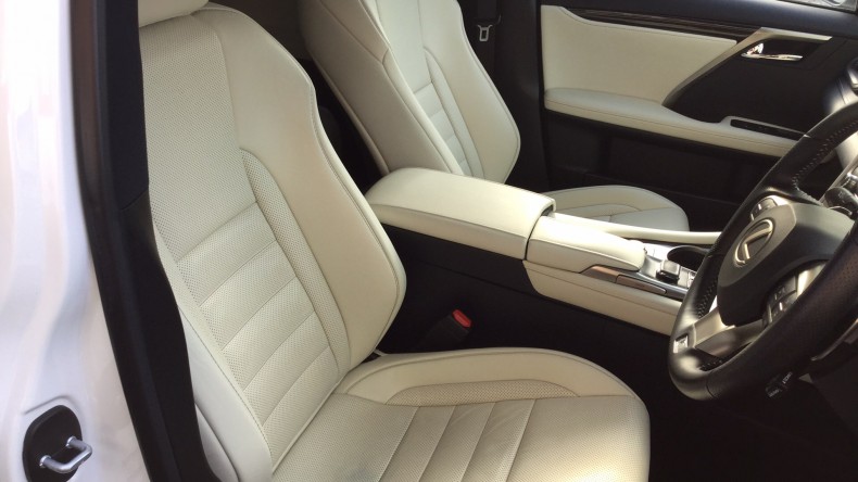 内装前方シート