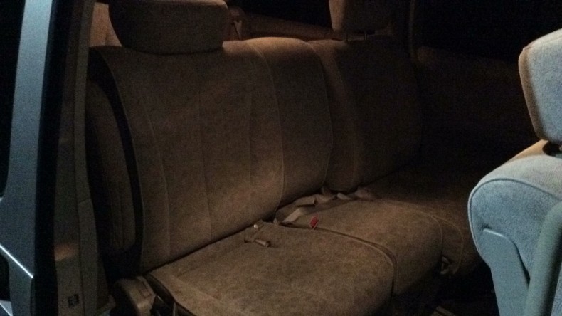 内装後方シート