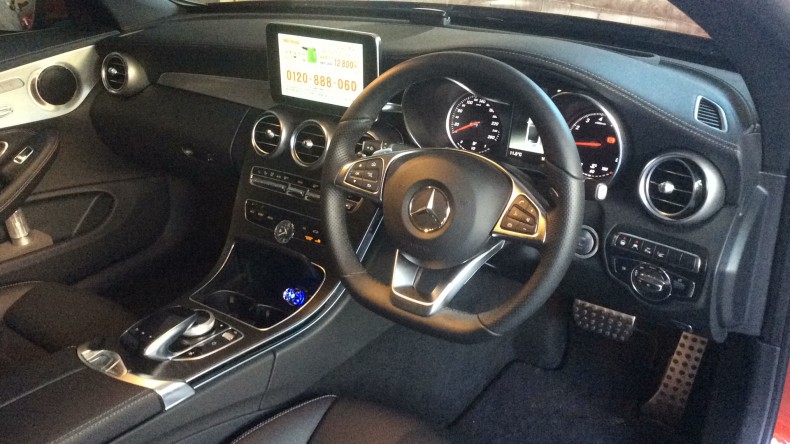 内装インパネ全体