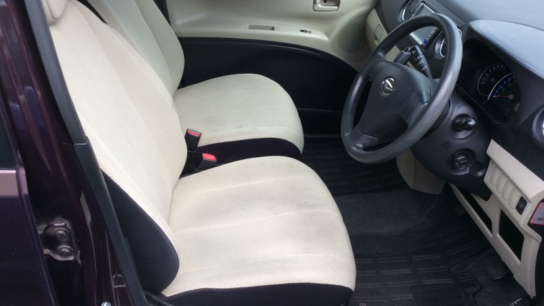 内装前方シート