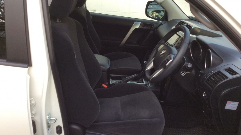 内装前方シート