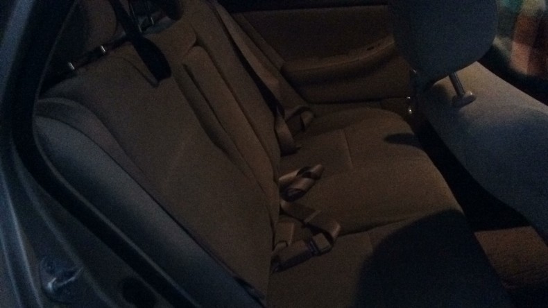 内装後方シート