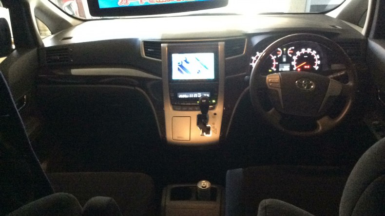 内装インパネ全体