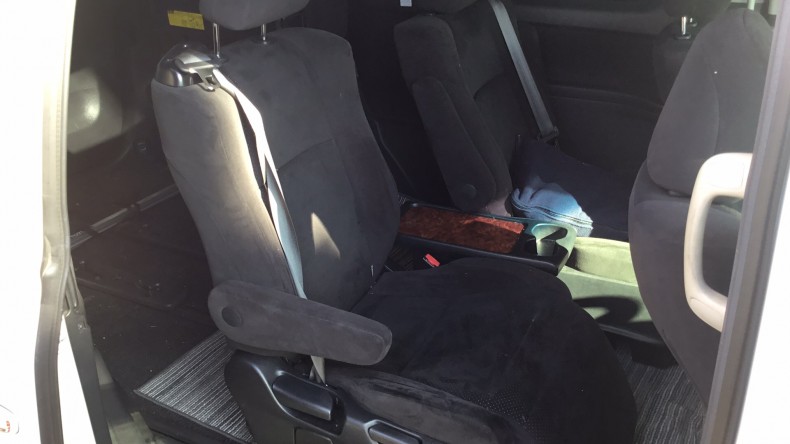 内装後方シート