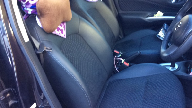 内装前方シート