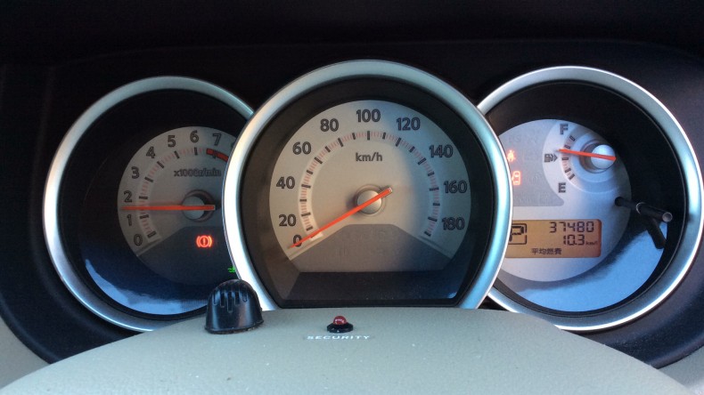 内装メーター