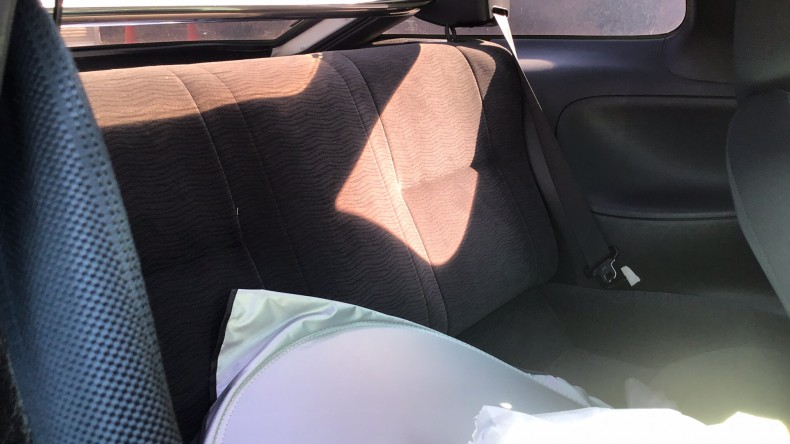 内装後方シート